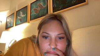 maee23 chaturbate Feb-4-2022 HD