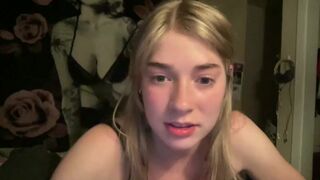 scxrletbae - [Chaturbate Live] 11-april-2023