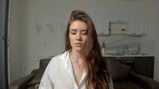 lindamcbride - camporn [Chaturbate] 16-May-2023