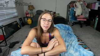 Pr3ttyp1nkpussy camerawork naked broadcast part 4