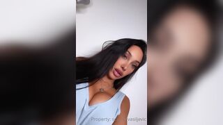 Scarlet Silva onlyfans Sexy model - gently handjob pussy