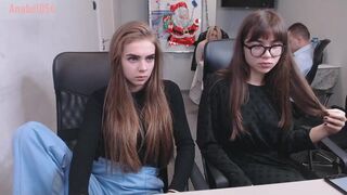 anabel054 chaturbate Moscow slut pulls pussy