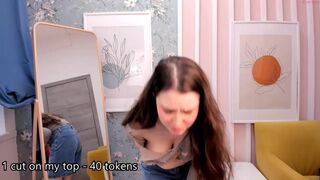 cutie_pearl chaturbate A charming little girl fucks herself with sex toys