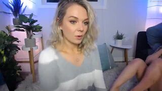 caireen chaturbate Wonderful babe cums form a handjob